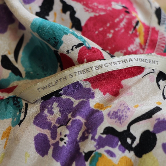 Silk Twelfth Street by Cynthia Vincent Flowy tank - Picture 5 of 6